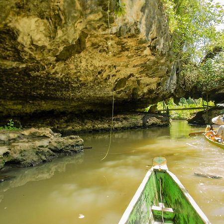 Kampoeng Berua Homestay Kasijala Bagian luar foto